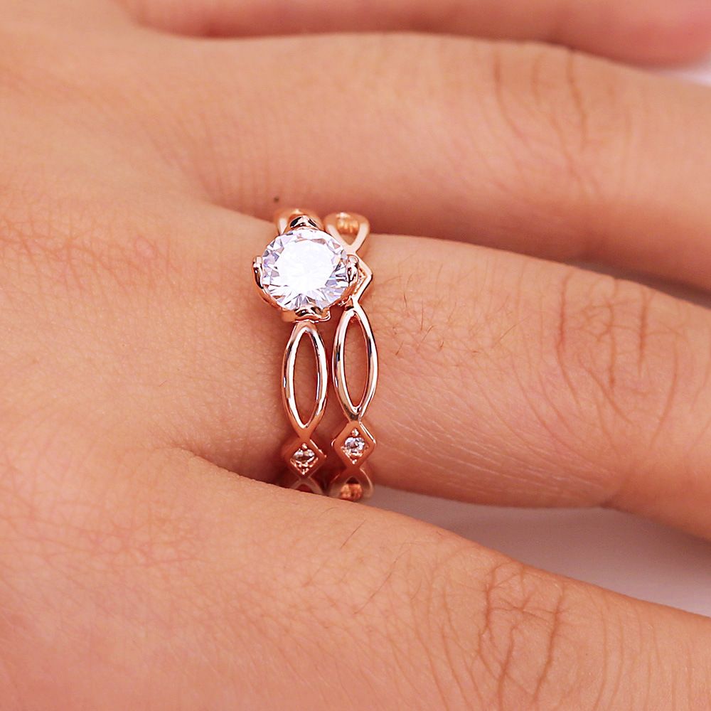 US Rose Gold Plate Women Hollow Out Wedding Band Ring Flowers White Zircon Ring US Rose Gold Plate Women Hollow Out Wedding Band Ring Flowers White Zircon Ring