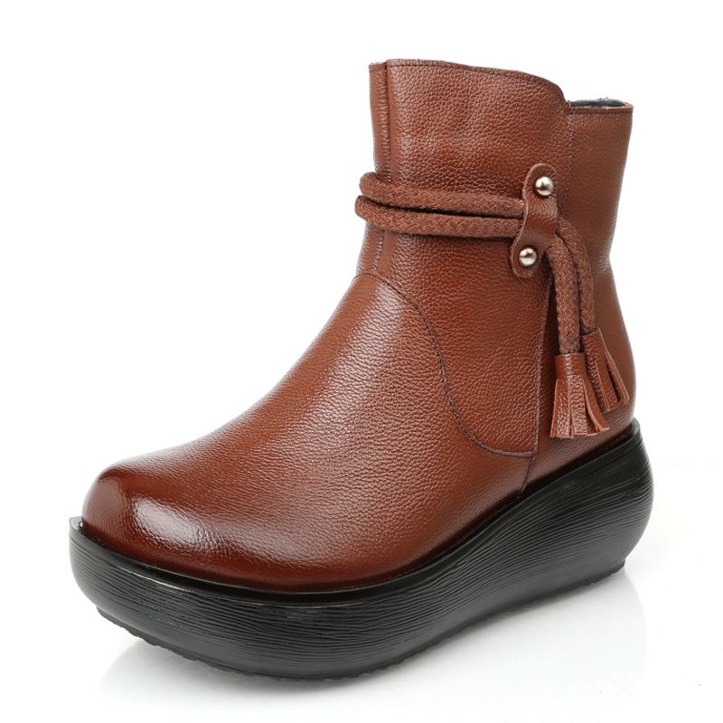 leather round toe ankle boots