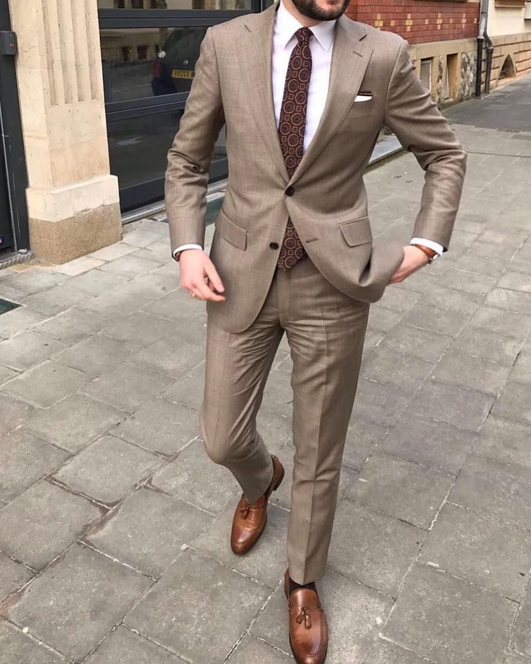 Khaki Two Piece Mens Suits Wedding Tuxedos Best Men Groomsmen Leisure