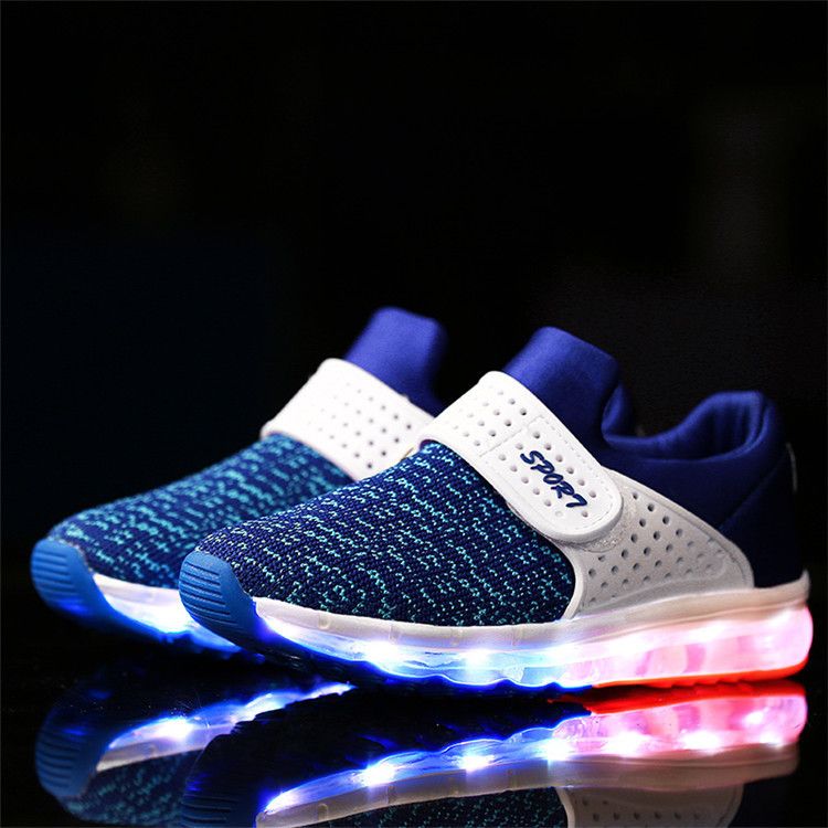 Skechers light up online charging