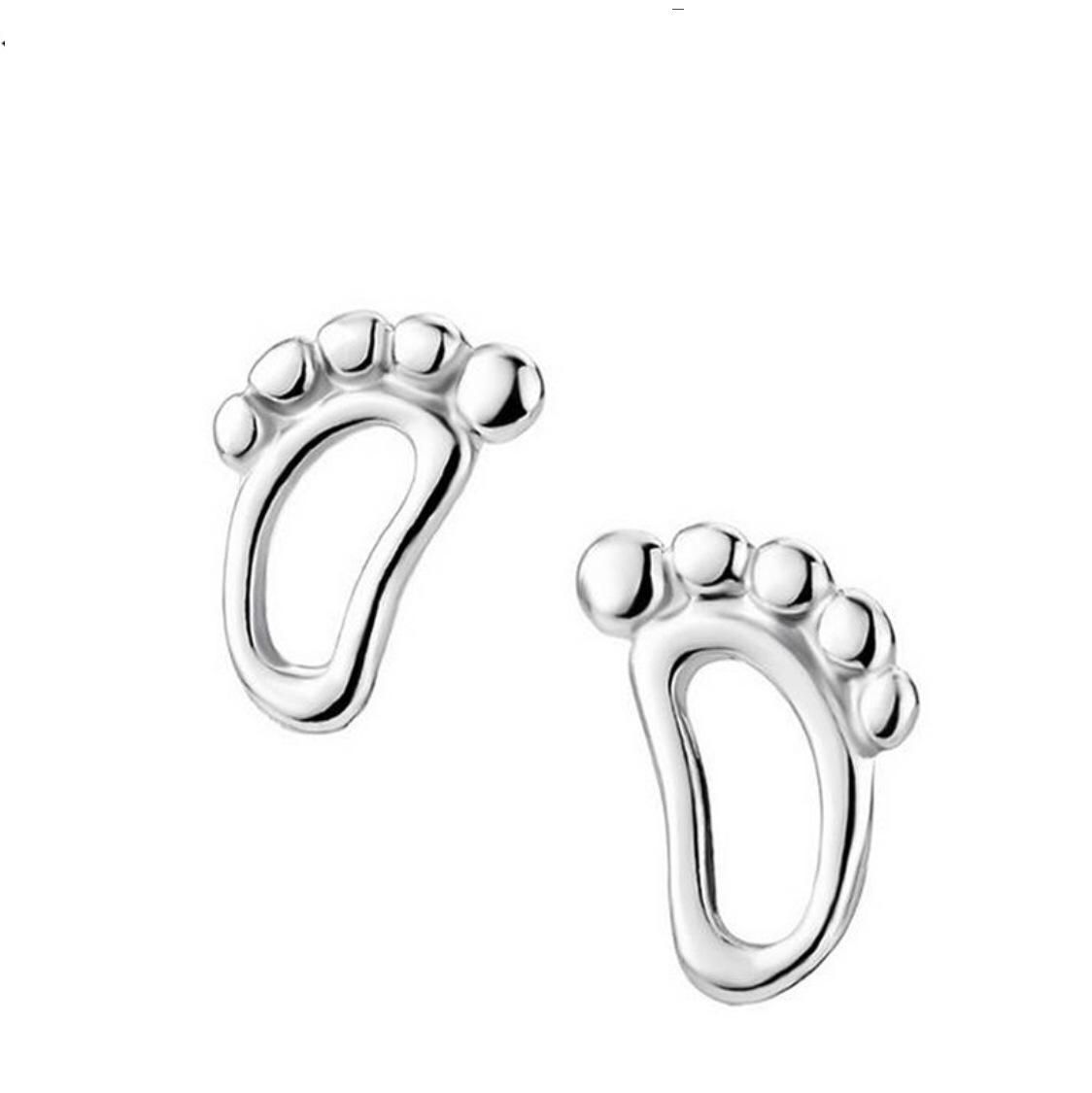 beautiful stud earrings