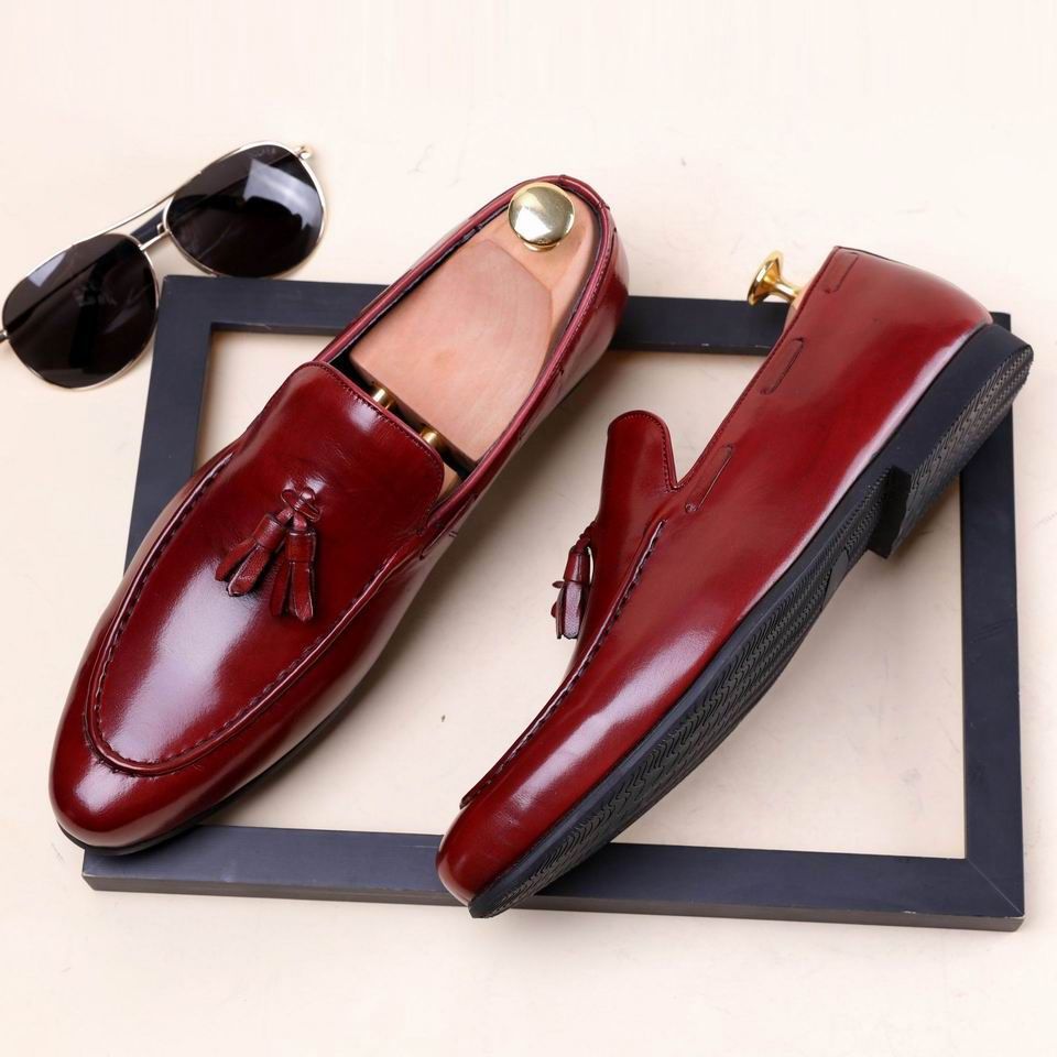 red leather boat shoes