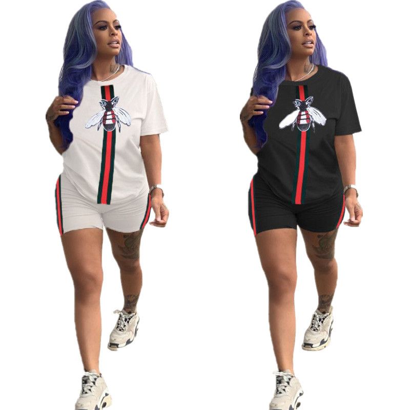 shorts and t shirt tracksuit