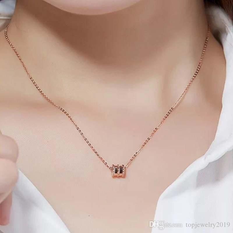 small chain with pendant