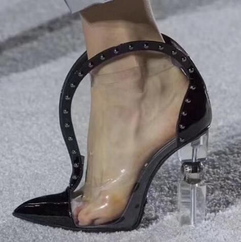 trendy high heels 2019