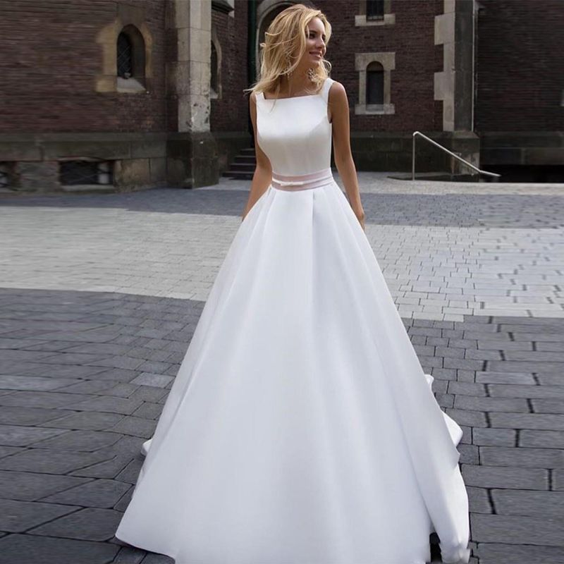 Acquistare Abiti Da Sposa Semplici Della Cappella A Linea Con Scollo  Quadrato Senza Maniche Con Fiocco Cintura In Raso Abito Da Sposa Sweep  Train Abito Da Sposa 2019 Economico | Consegna Veloce