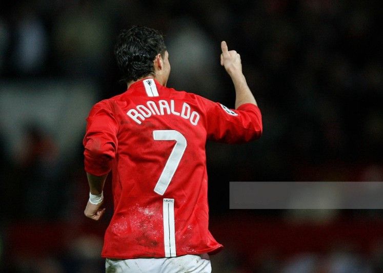 ronaldo long sleeve