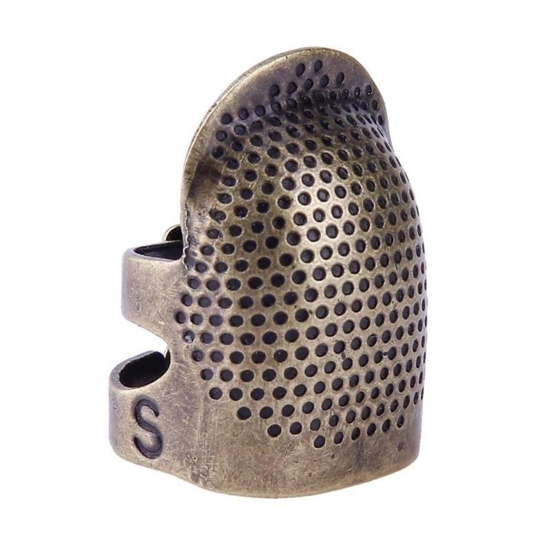 Healifty Dedal de Costura Protector de Dedo Protector de Metal Protector de Dedo Ajustable para Manualidades DIY Herramientas Costura Tamaño S Bronce