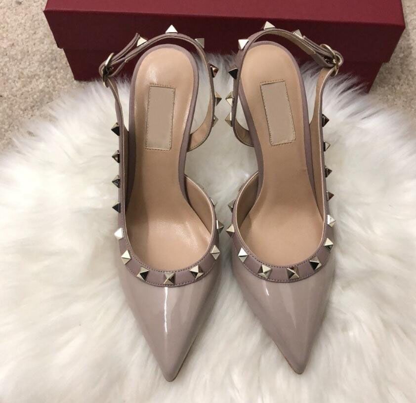 Naked gray patent leather