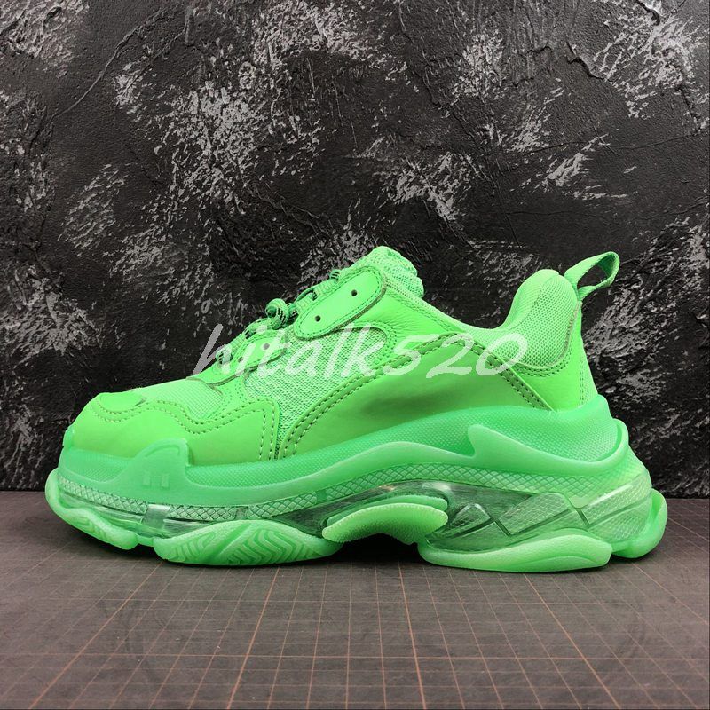 balenciaga triple s vert