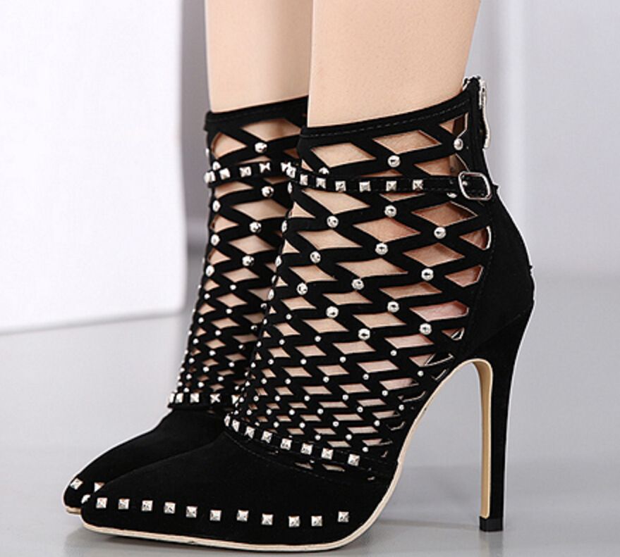 Großhandel 12 Cm Luxus Nieten Pumps Marke Designer Pumps Frauen Sandalen High Heels Damen Nieten Schuhe Elegante Schwarze Bankett Schuhe 2019 Fabrik Großhandel Luxus Nieten Pumps Marke Designer Pumps Frauen Sandalen High Heels Damen Nieten Schuhe 12cm Eleganter Schwarzer Bankett Schuh Von