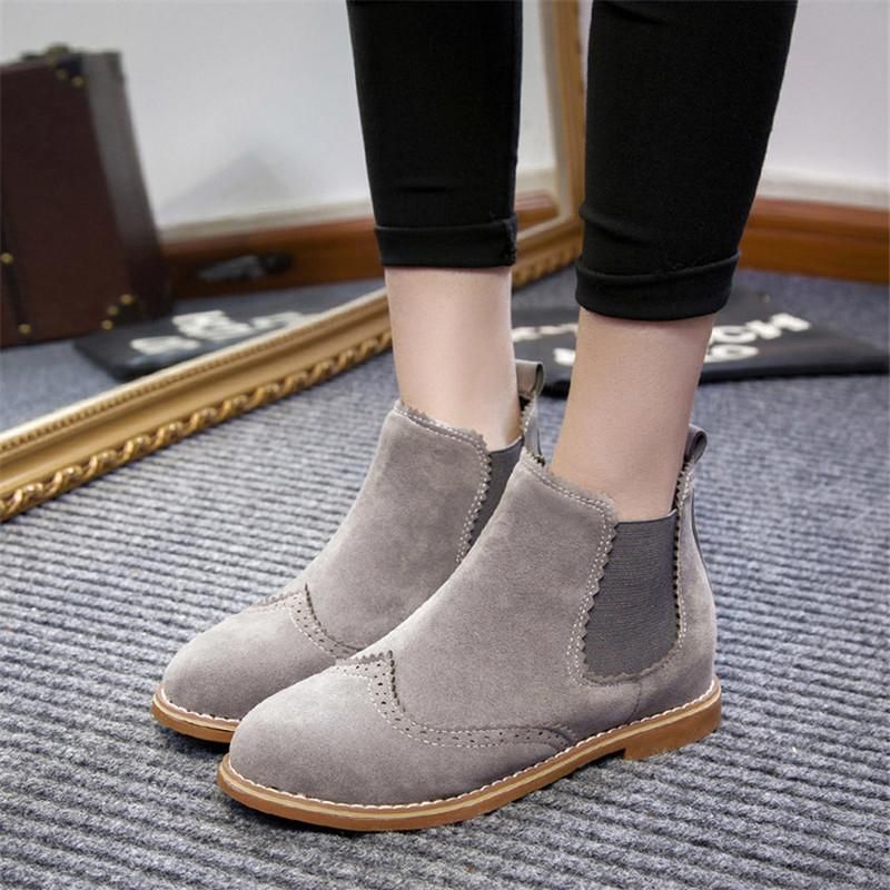 flat heeled ankle boots