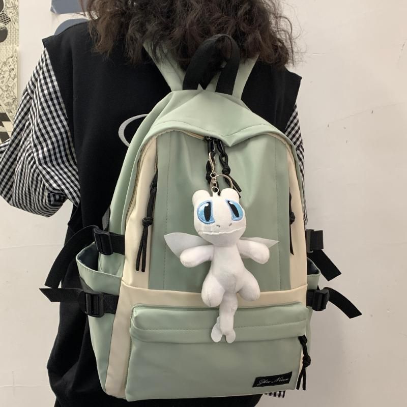 trendy bags for college students
