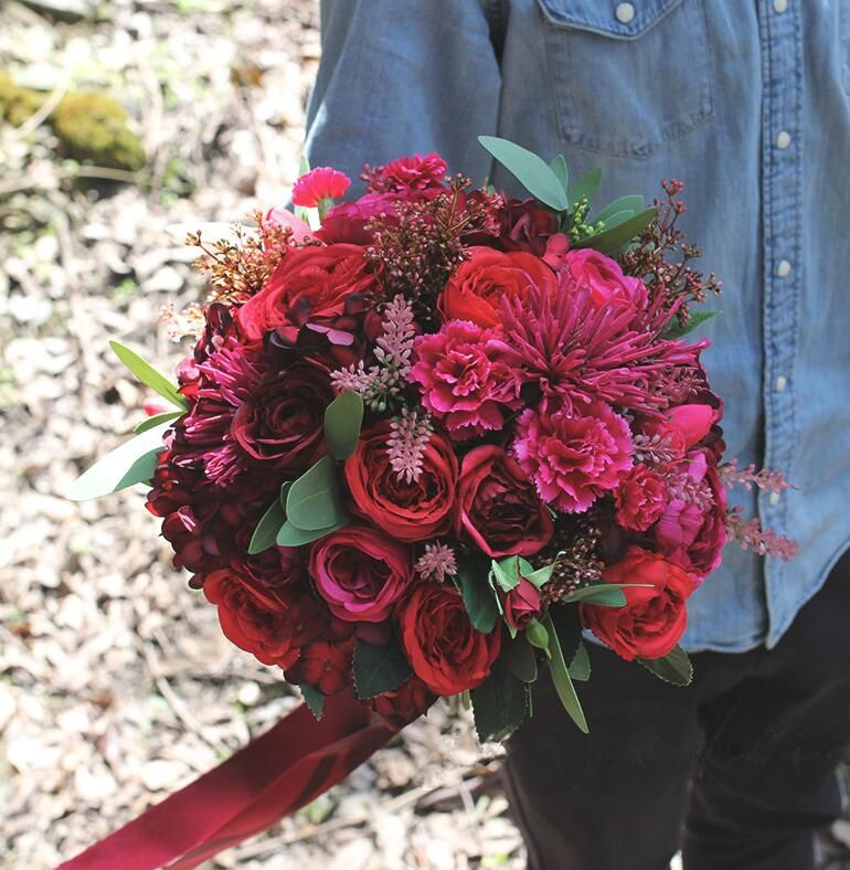 Janevini Red Bride Flower Roses Wedding Bouquet Mariage Rose Fuchsia Artificial Silk Bridal Bouquets Ribbon Western Brooch Wedding Flowers From Janevini 109 89 Dhgate Com