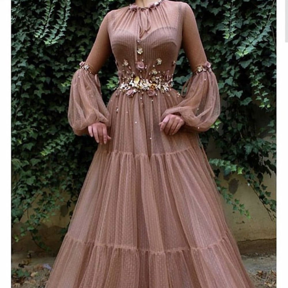 Compra Blush Vestidos De Baile 2019 Escote De Cuello Alto Pliegues Manga  Larga Hecho A Mano Flores Una Línea Vestidos Largos De Noche Vestidos  Barato | Entrega Rápida Y Calidad | Es.Dhgate