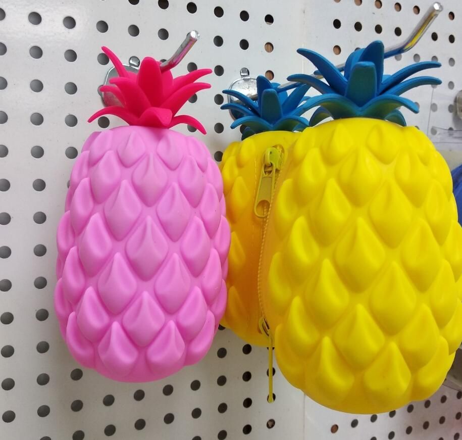 pineapple shaped bolsa