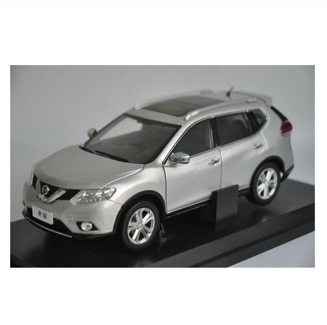 nissan rogue diecast