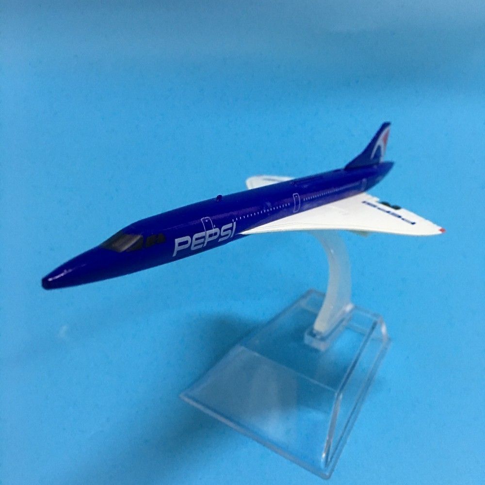 1 400 diecast airliners