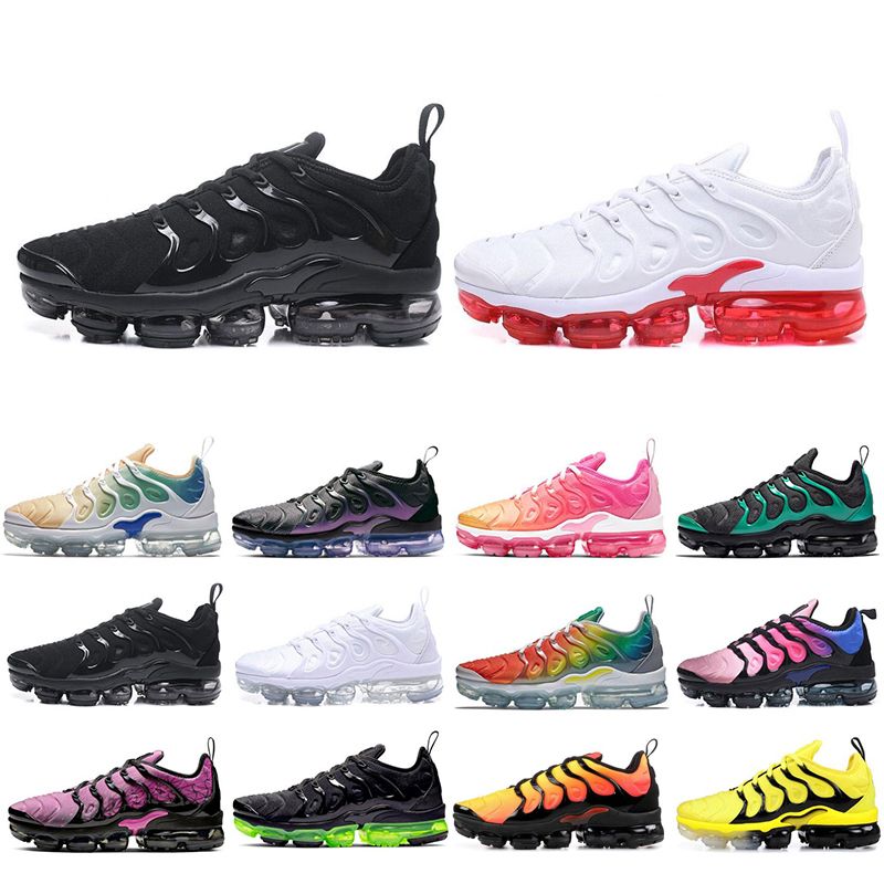 vapormax tn black and white