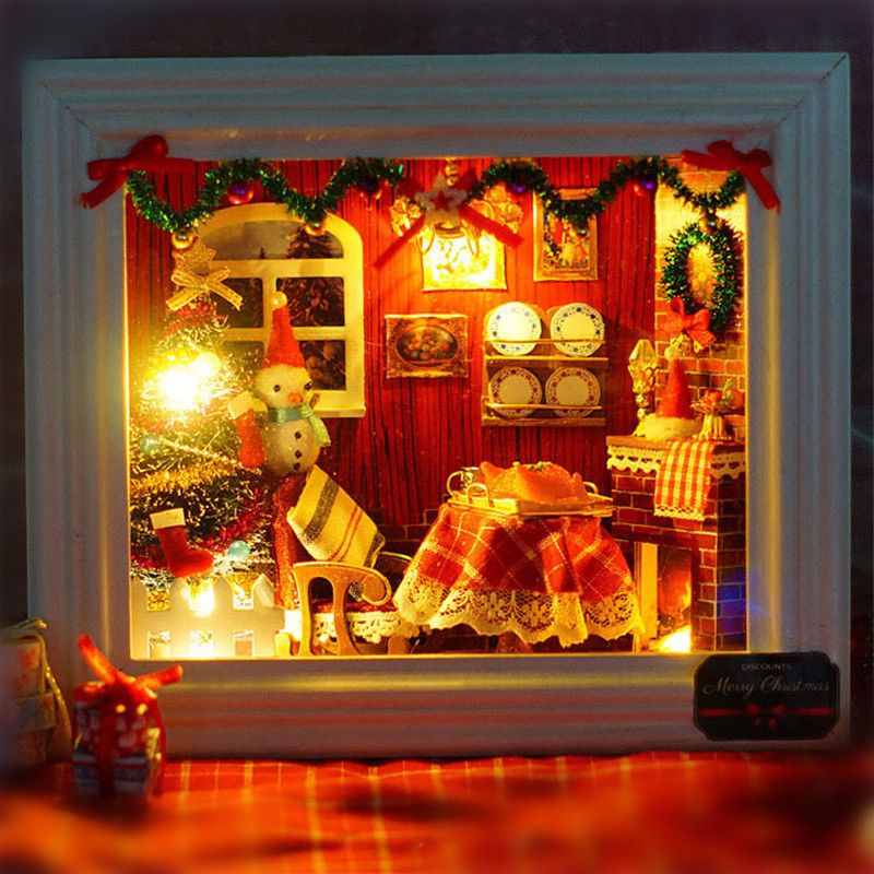 dollhouse christmas decoration