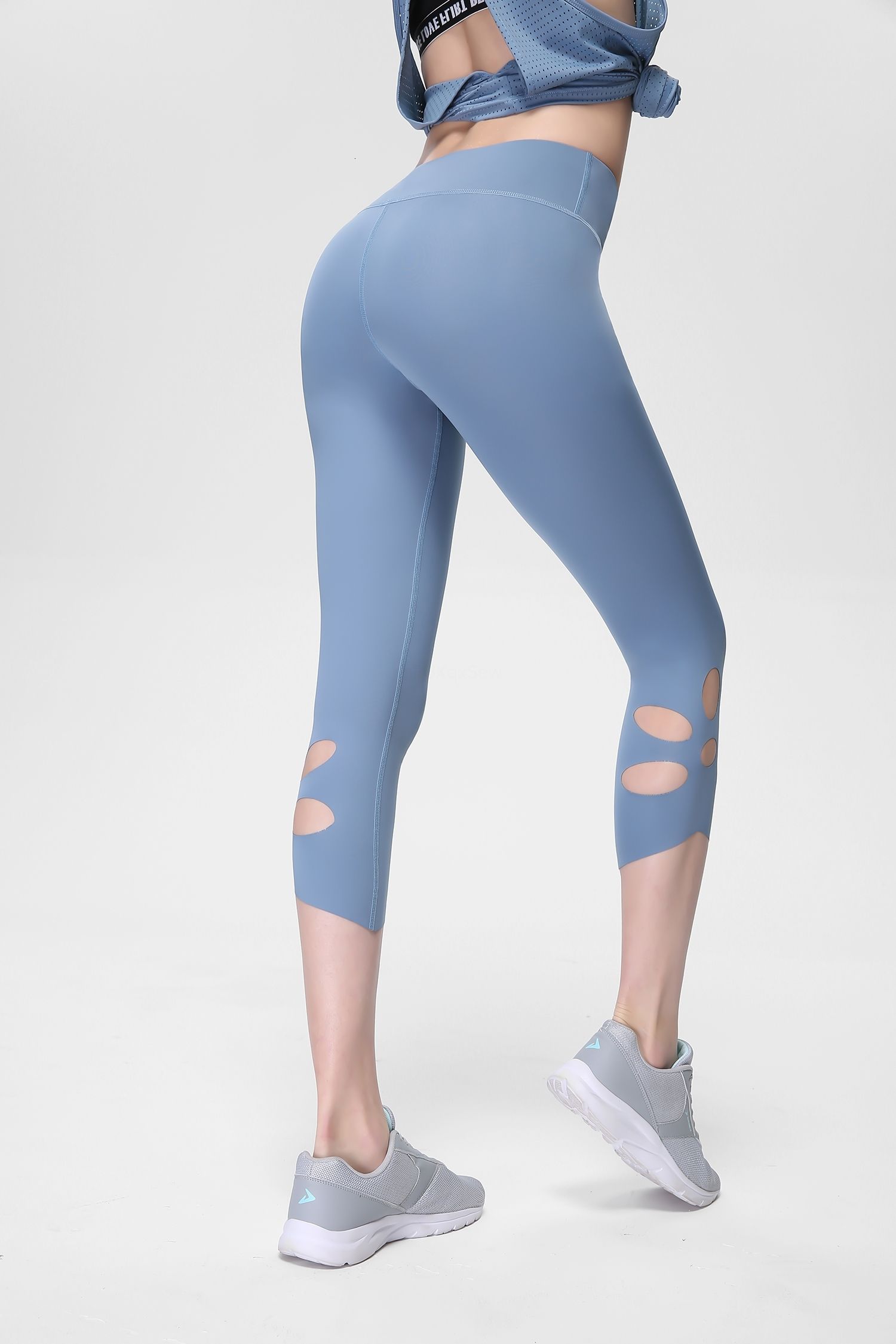 polyester and spandex yoga pants