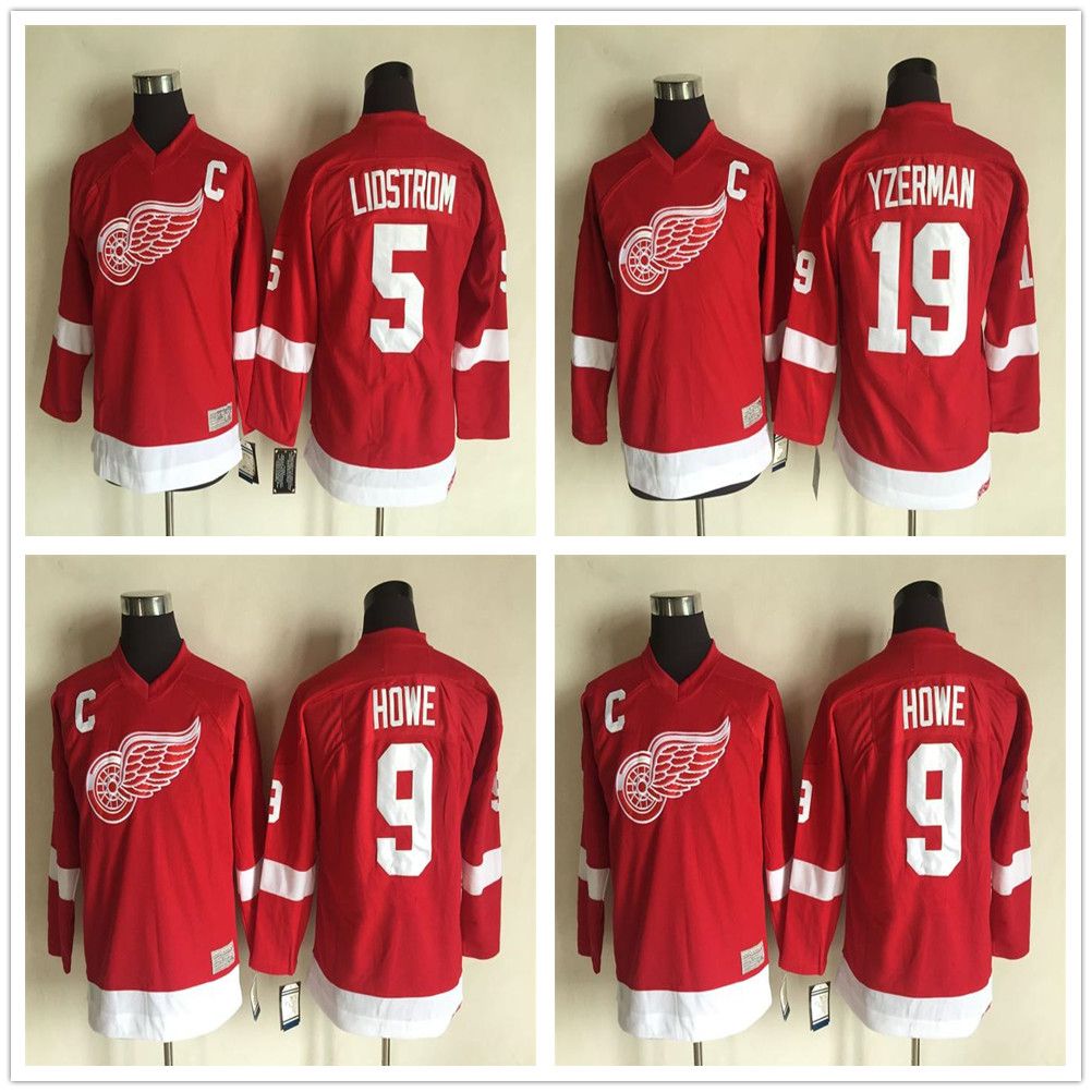 red wings 9 on jersey