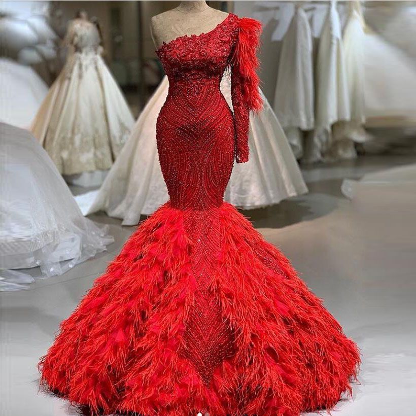 Luxurious One Shoulder Feather Mermaid 