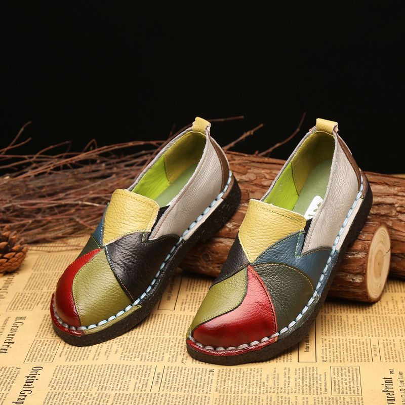 ladies leather moccasins