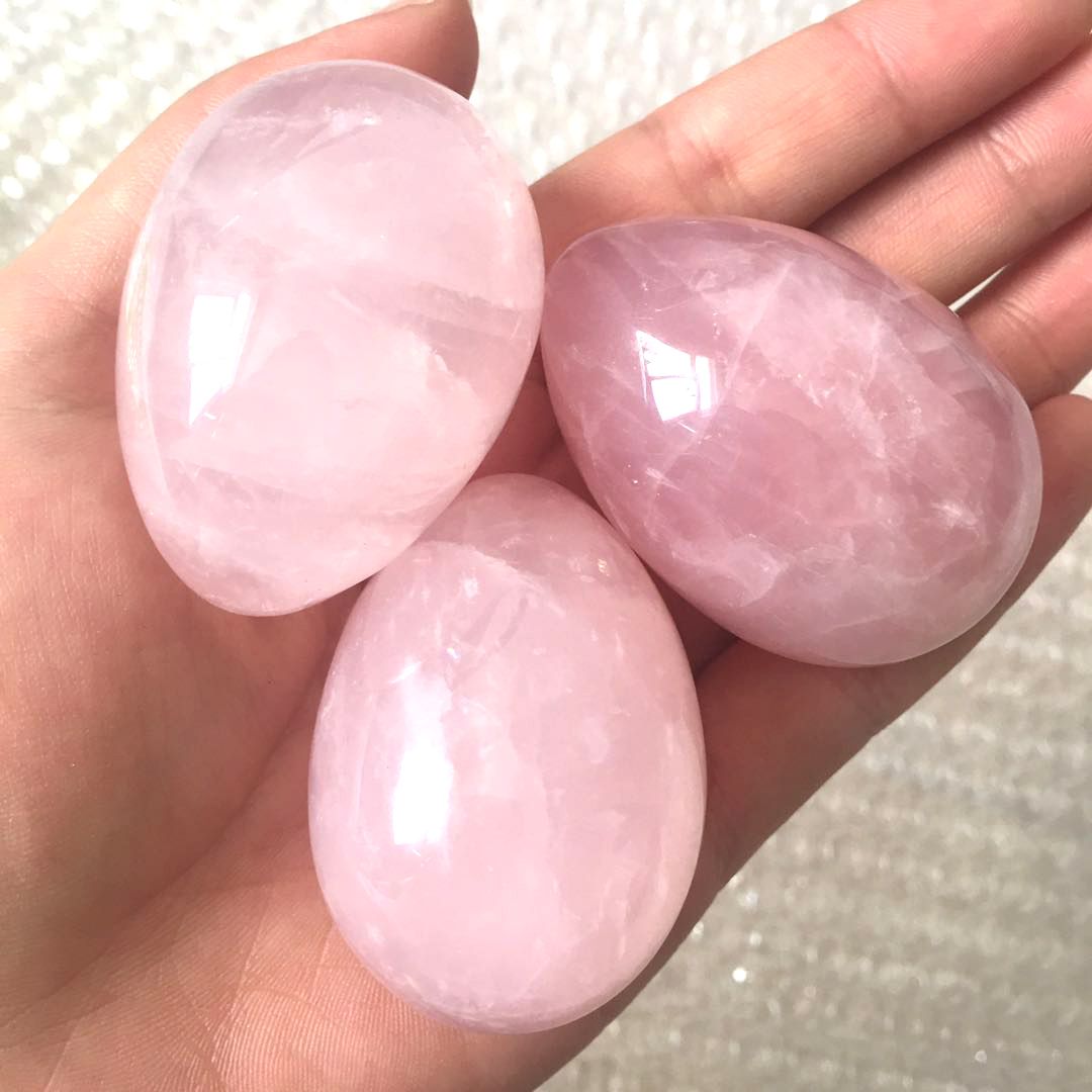 2021 Natural Rose Quartz Egg Polished Stone Yoni Egg Crystal Healing