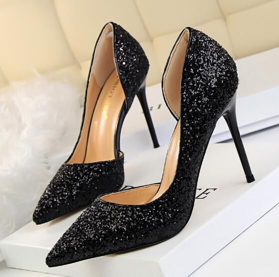 sapatos femininos de luxo