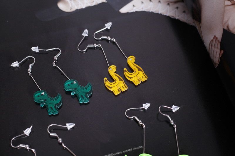 Mountainer 4 Pairs Cute Dinosaur Animals Drop Earrings Punk Party Cool Earrings for Women Girl Funny Jewelry Creative Gift
