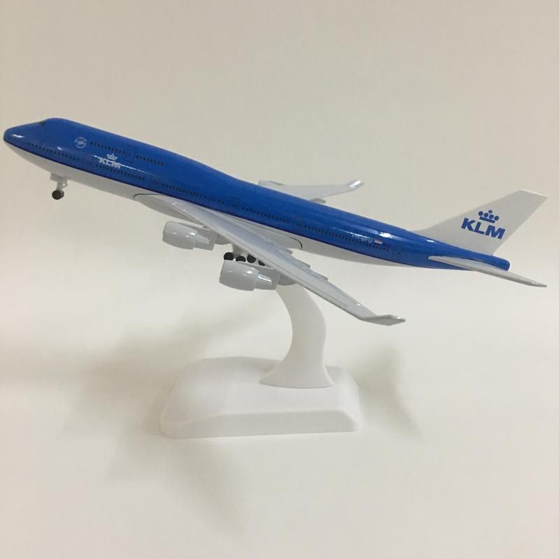 model plane kits that fly