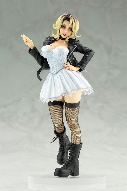 Sexy novia de MX200727 Juego muñeca modelo de Chucky vestido blanco Ver Película de terror Beauty Sexy novia de MX200727 Juego muñeca modelo de Chucky vestido blanco Ver Película de terror Beauty