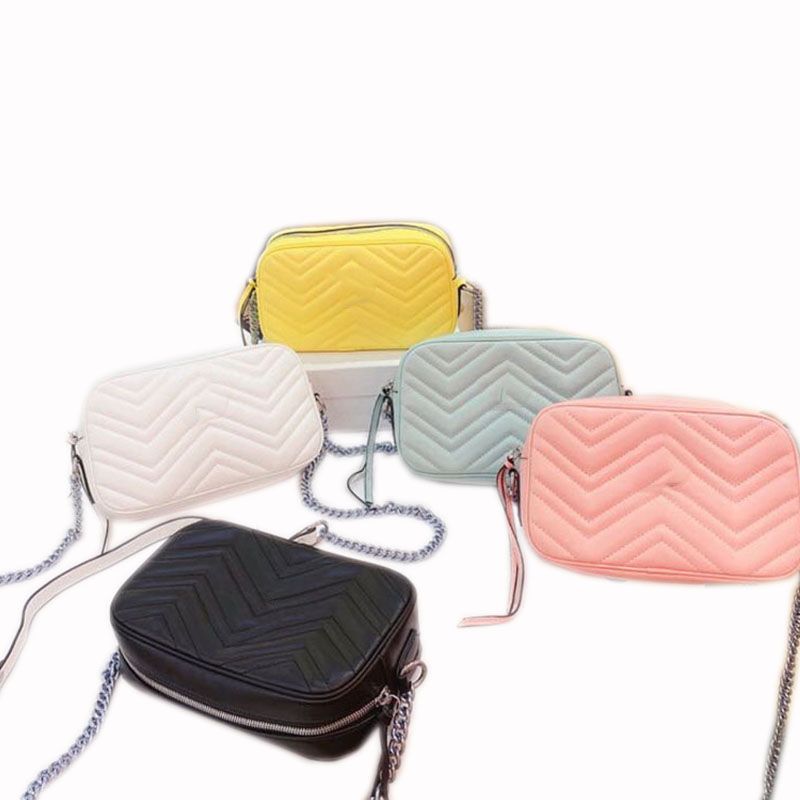 2022 encanto y moda mujeres bolsas de hombro Messenger Bag Color sólido billetera Cadena de