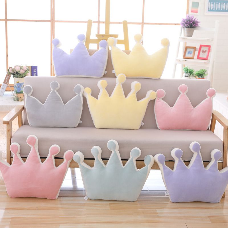 crown shaped pillow