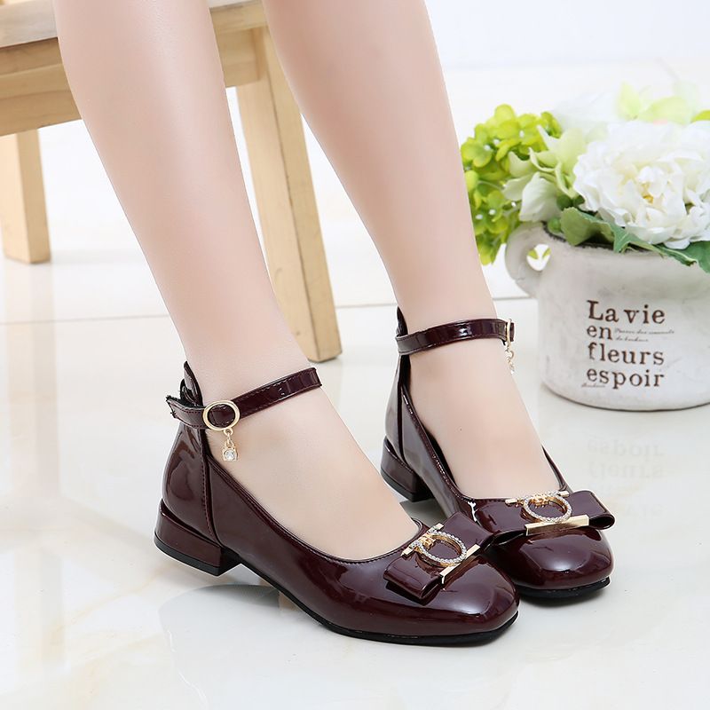 barefoot high heels