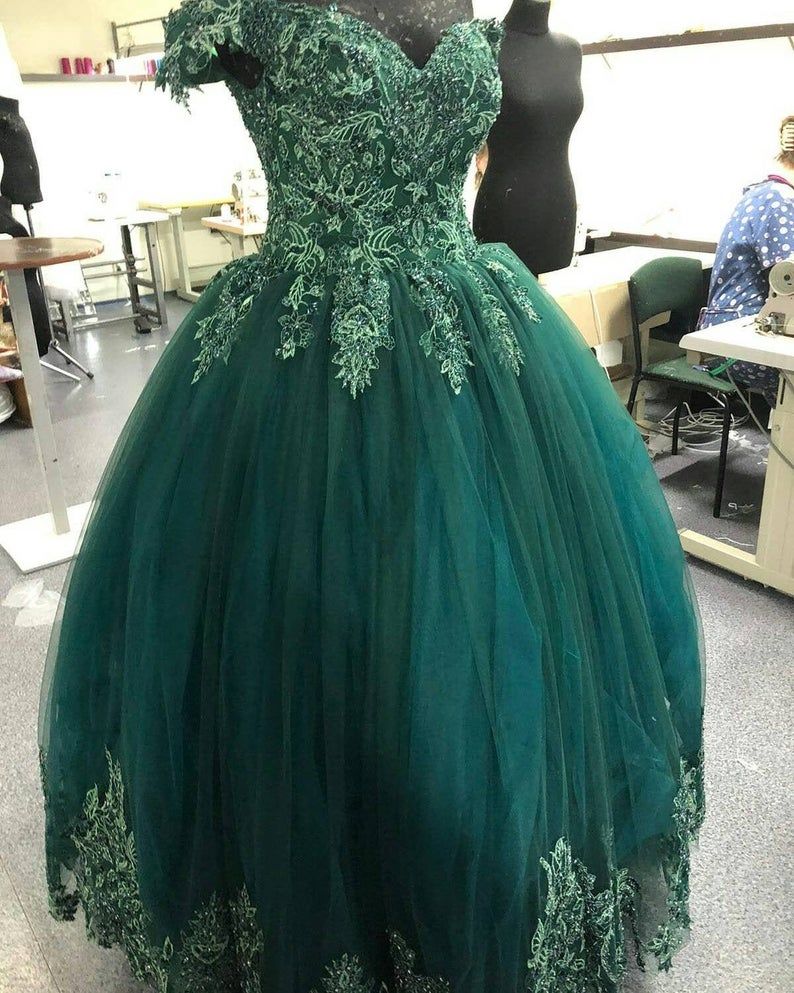 Compra Vestido De Boda Verde Vestido De Novia Vestido De Boda Gótica  Esmeralda De Color Verde Vestido De Encaje Personalizado Balón Vestido Más  Del Tamaño Vestidos De Boda Barato | Entrega Rápida
