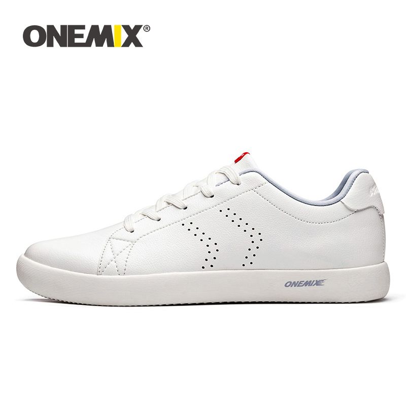 white flat tennis shoes