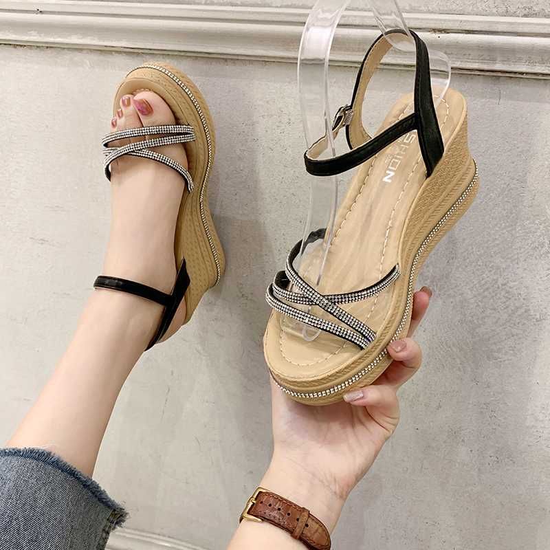 women's shoes with clear heels