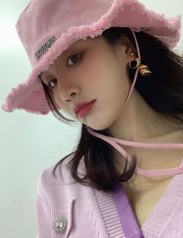 Acquistare Donne / Uomini Di Cappello Pescatore Con Grande Bordo E Ondulato  Bordi, Rete Red Visiera Tesa Larga Cappello Jacquemus Economico | Consegna  Veloce E Qualità | It.Dhgate