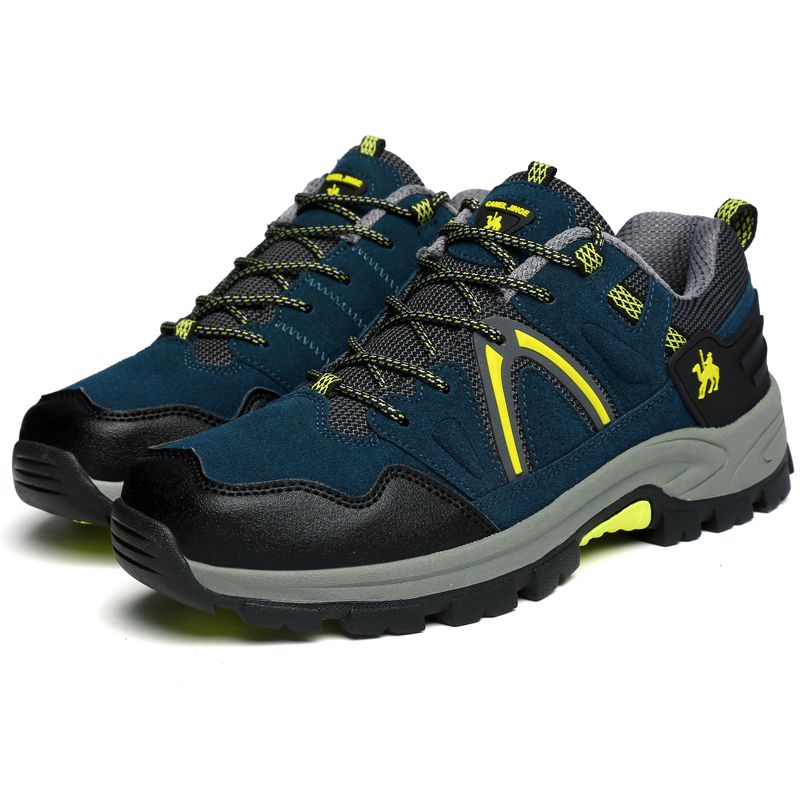 trekking shoes for women