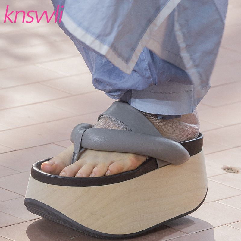 ladies clog sandals