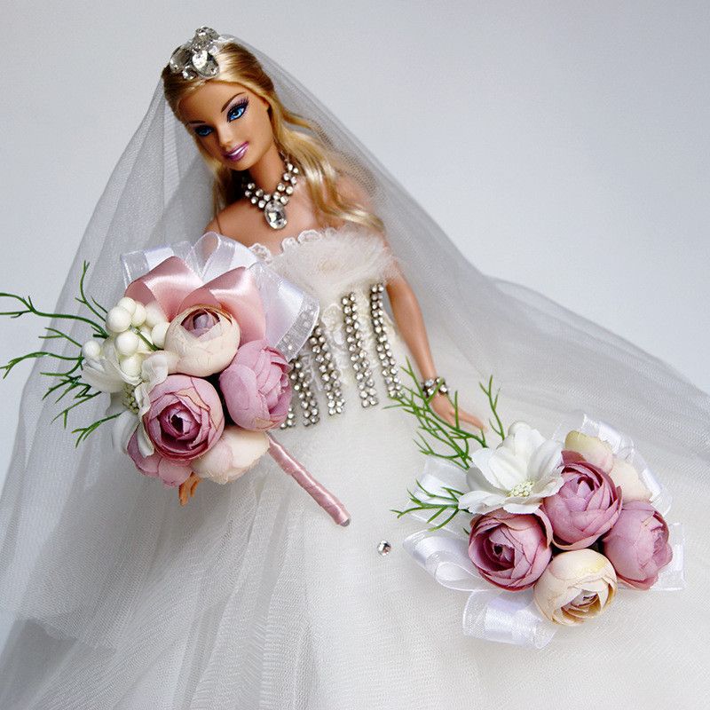 wrist flowers for bridesmaids