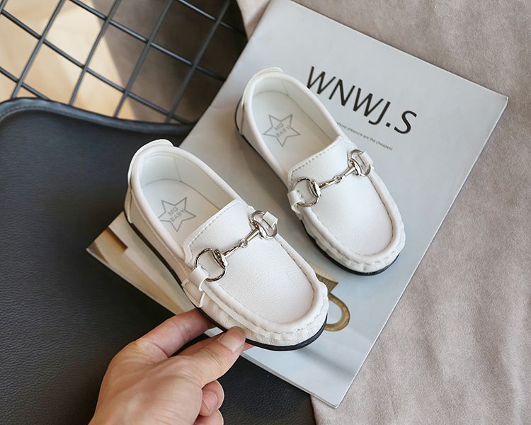 Los niños guisantes Niños PU británica de viento mocasines de cuero para niños fondo suave