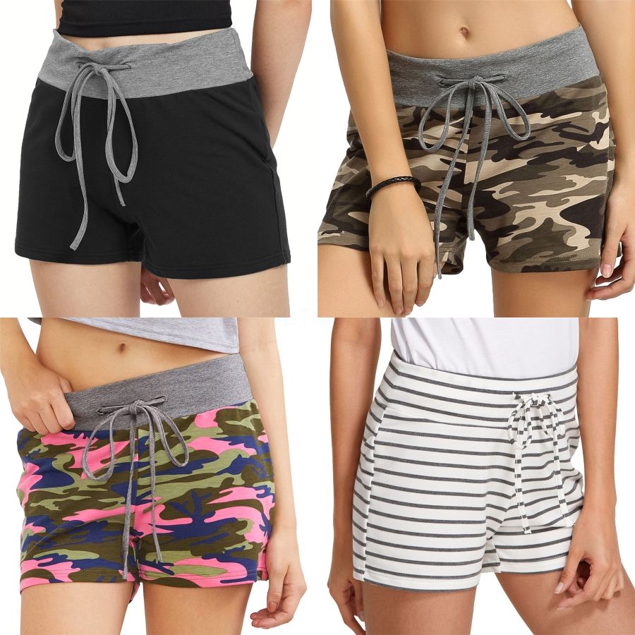 printed hot pants