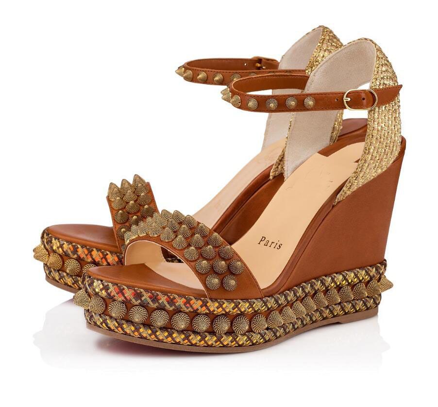 lata stud strap platform sandal