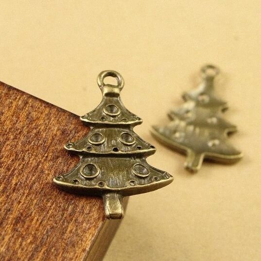 26 17mm Mini Christmas Tree Ornaments Diy Mobile Phone Accessories Christmas Decorations Small Pendant 46r5 German Christmas Decorations German Christmas Ornaments From Cnwalmart 22 81 Dhgate Com