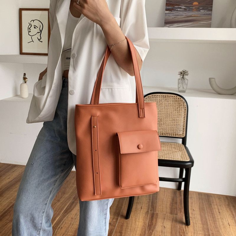 large shoulder bags for ladies