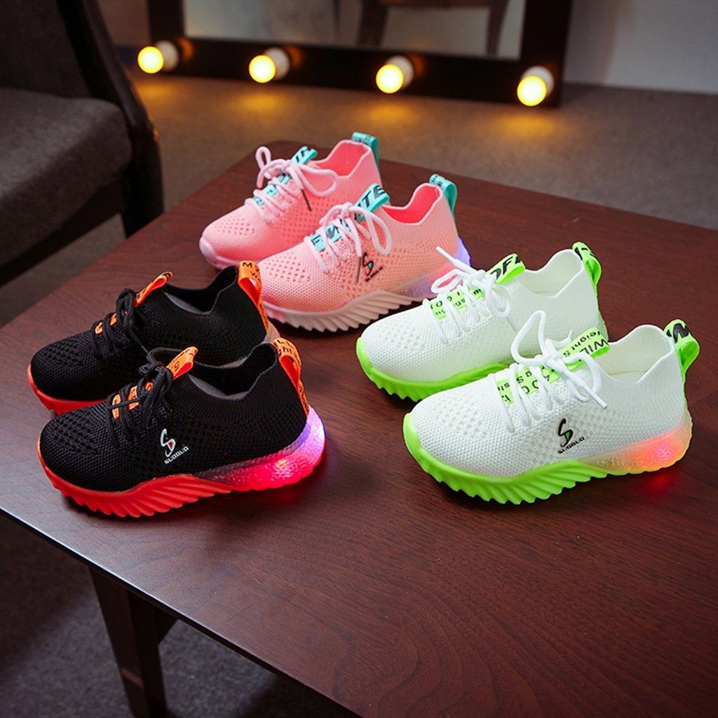 Venda Por Atacado De Gênero Sapatos Crianças Crianças LED Carta Bebés  Meninas Meninos Calçados Luminoso Esporte Run Casual Crianças Sneakers  Zapatillas Nina Tenis Infantil Modernos E De Baixo Preço| DHgate.Com
