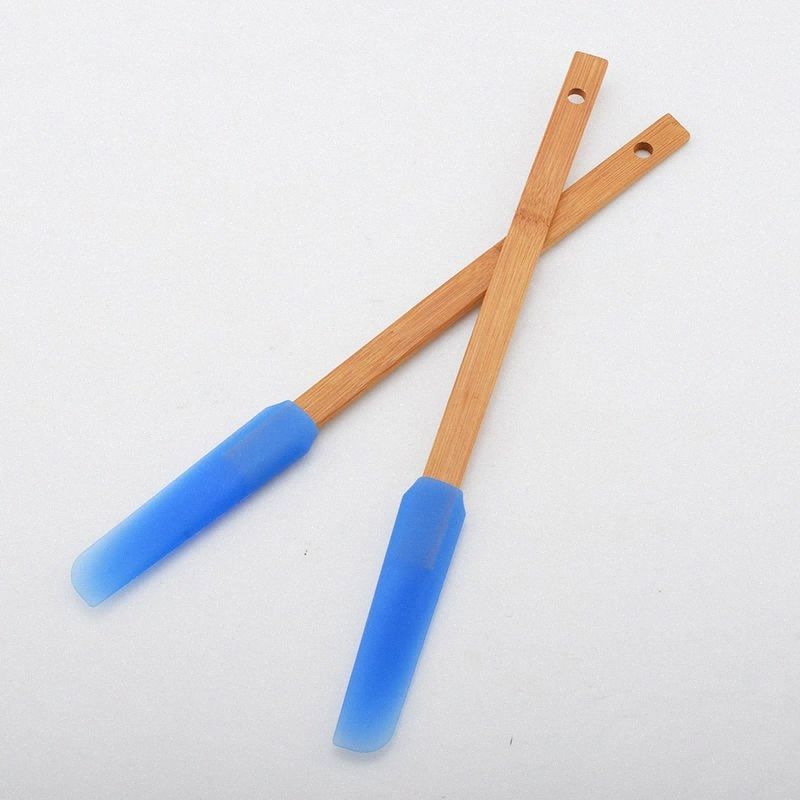 small spatula